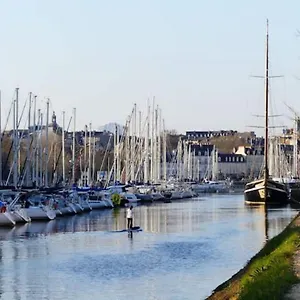 Apartment La Casa De Sophie T3 Avec Jardinet, Parking Prive - Port De, Vannes
