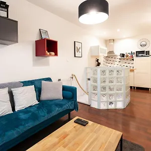  Appartement La Parenthèse Familial - Centre-ville - Calme - Wifi - T2